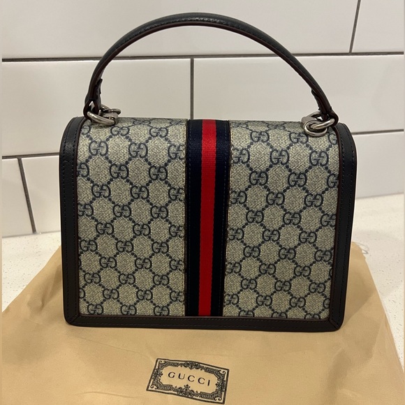 Gucci Handbag - Picture 2 of 3